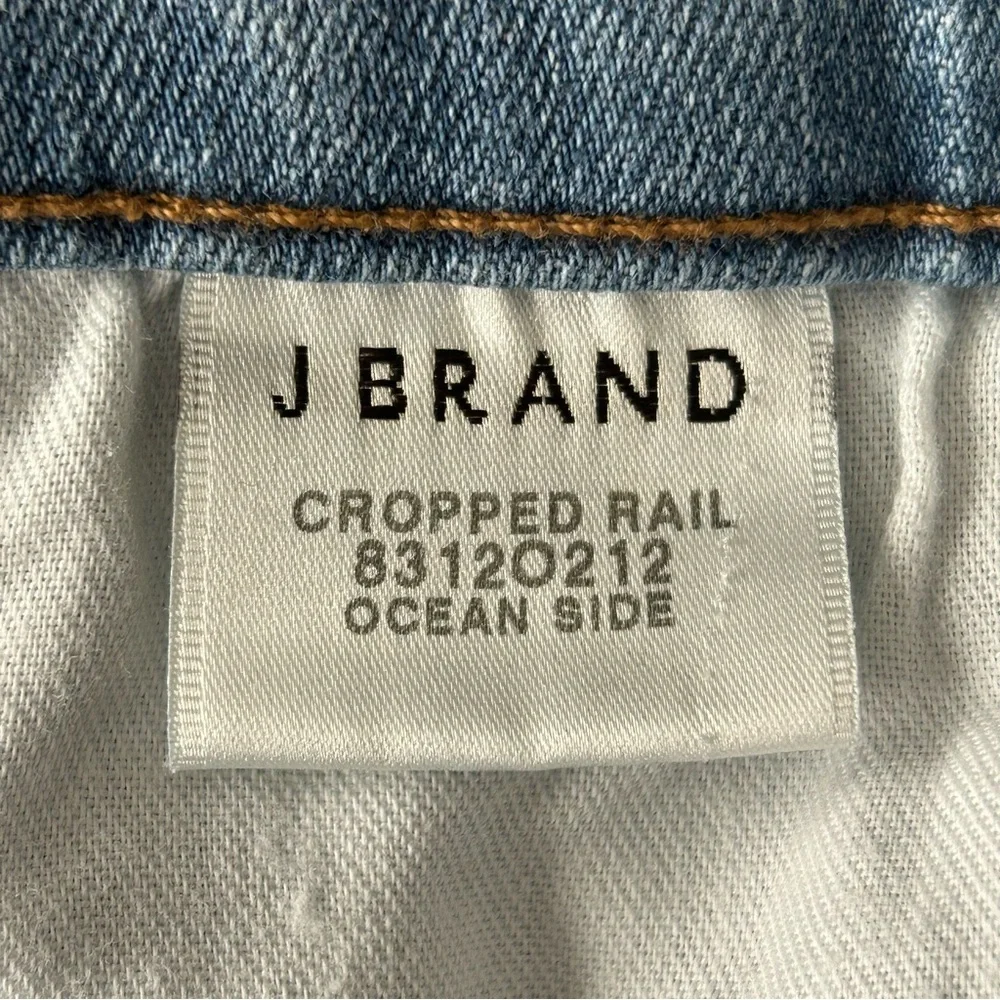 J Brand Cropped Rail Ocean Side Slim Straight Light Wash Stretch Jeans‎